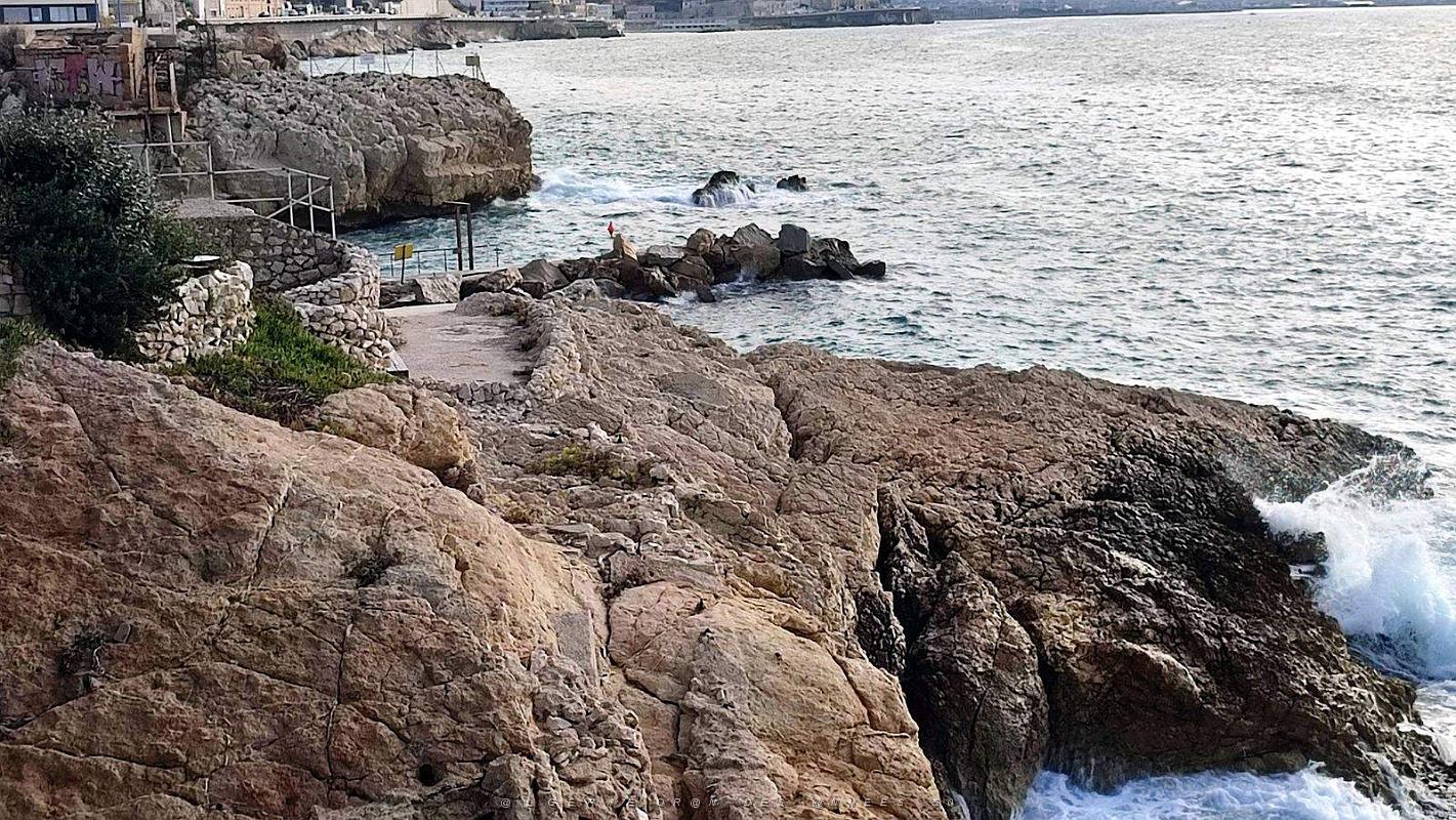 2022 12 MARSEILLE-ENDOUME DU PORT DE MALMOUSQUE A MALDORME (67).jpg